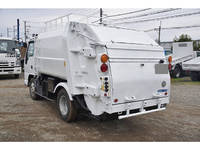 いすゞエルフパッカー車（塵芥車）小型（2t・3t）[写真02]