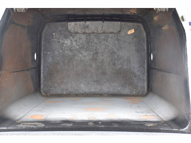 いすゞエルフパッカー車（塵芥車）小型（2t・3t）[写真32]