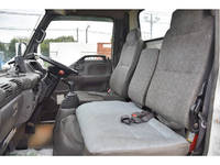 いすゞエルフパッカー車（塵芥車）小型（2t・3t）[写真34]