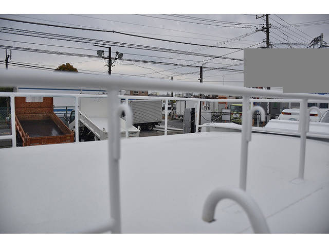 いすゞエルフパッカー車（塵芥車）小型（2t・3t）[写真36]