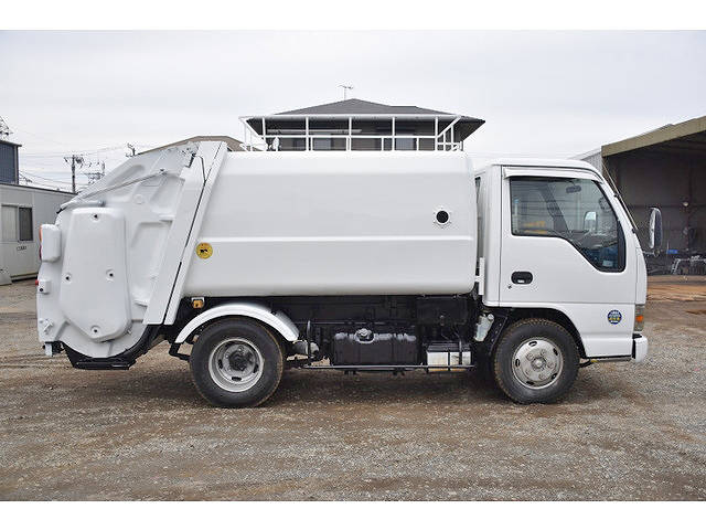 いすゞエルフパッカー車（塵芥車）小型（2t・3t）[写真04]