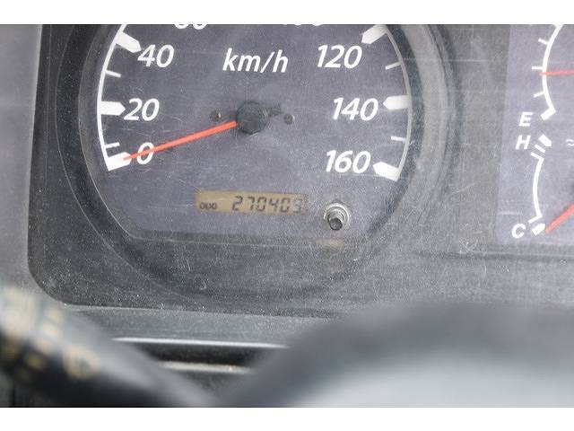 いすゞエルフパッカー車（塵芥車）小型（2t・3t）[写真09]