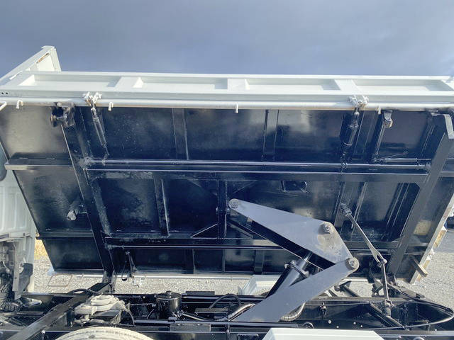 いすゞエルフ三転ダンプ小型（2t・3t）[写真18]