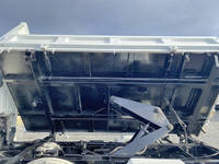 いすゞエルフ三転ダンプ小型（2t・3t）[写真18]