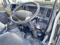 いすゞエルフ三転ダンプ小型（2t・3t）[写真34]