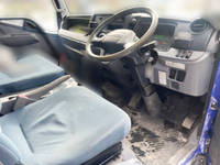 三菱ふそうキャンターダブルキャブ（Wキャブ）小型（2t・3t）[写真31]