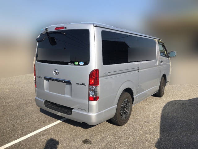 トヨタレジアスエースバン小型（2t・3t）[写真02]