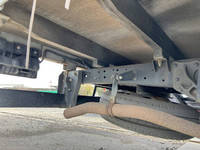 いすゞエルフ幌ウイング小型（2t・3t）[写真23]