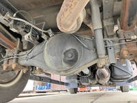 いすゞエルフ幌ウイング小型（2t・3t）[写真24]