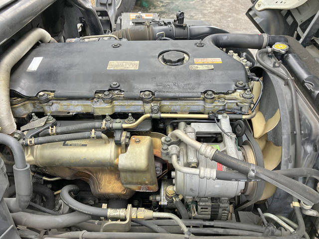 いすゞエルフ幌ウイング小型（2t・3t）[写真26]