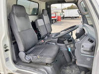 いすゞエルフ幌ウイング小型（2t・3t）[写真33]