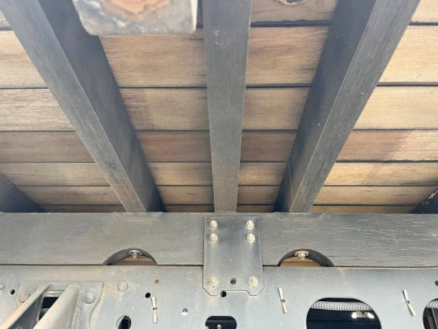 いすゞフォワードアルミブロック中型（4t）[写真11]