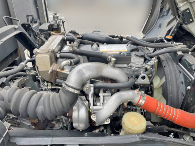 いすゞフォワードアルミブロック中型（4t）[写真14]