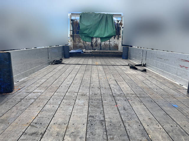 いすゞフォワードアルミブロック中型（4t）[写真05]