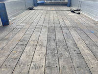 いすゞフォワードアルミブロック中型（4t）[写真06]