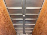 三菱ふそうファイターアルミウイング中型（4t）[写真14]