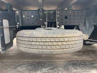 三菱ふそうキャンター平ボディ小型（2t・3t）[写真20]