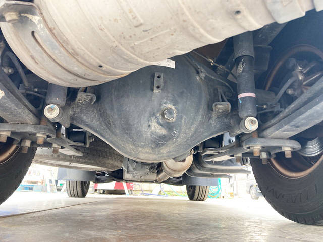 三菱ふそうキャンター平ボディ小型（2t・3t）[写真22]