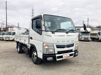 三菱ふそうキャンター平ボディ小型（2t・3t）[写真03]