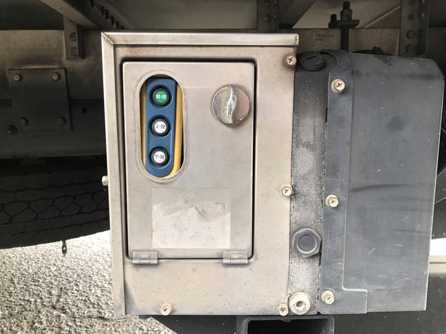 三菱ふそうファイターアルミバン中型（4t）[写真20]