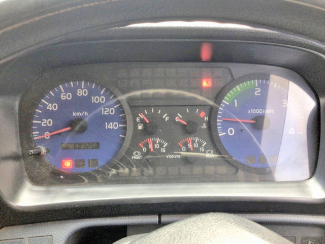 日野レンジャーアルミブロック中型（4t）[写真21]