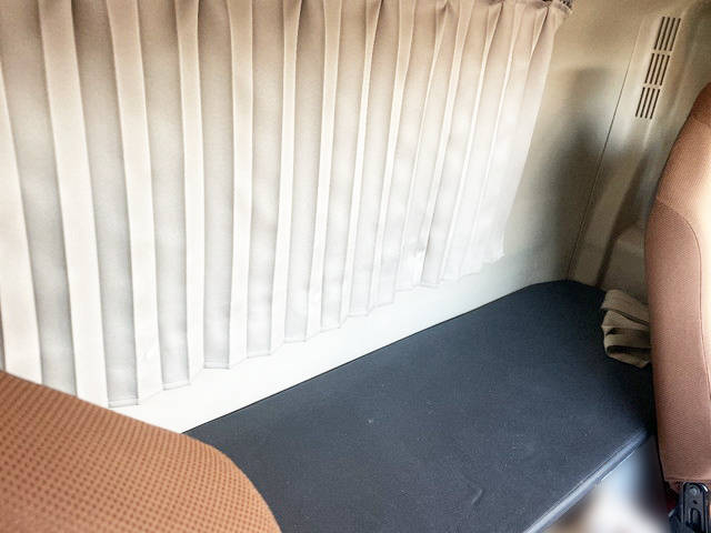 日野レンジャーアルミウイング中型（4t）[写真23]