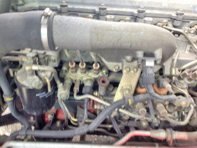 日野レンジャーアルミブロック中型（4t）[写真19]