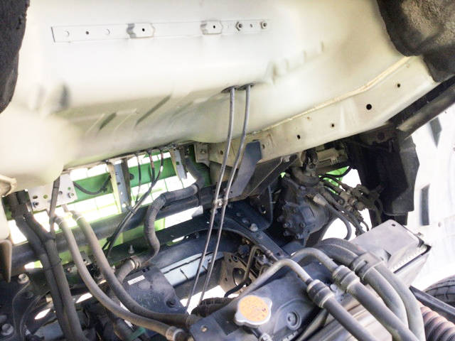 いすゞフォワードアルミブロック増トン（6t・8t）[写真10]