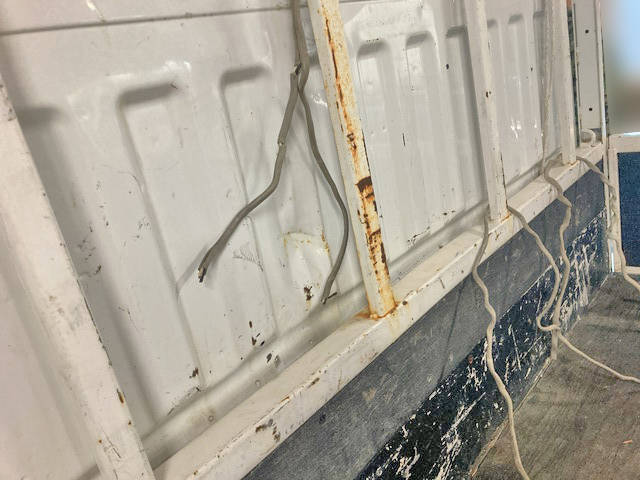 日産アトラス平ボディ小型（2t・3t）[写真08]