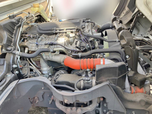 三菱ふそうキャンター平ボディ小型（2t・3t）[写真17]