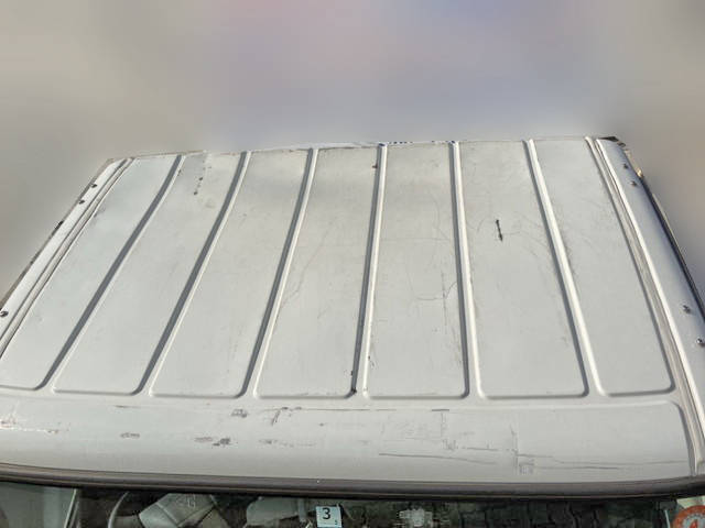 三菱ふそうキャンター平ボディ小型（2t・3t）[写真04]