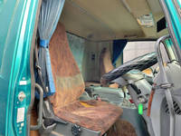 三菱ふそうファイターアルミウイング中型（4t）[写真32]