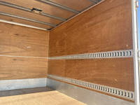 いすゞエルフアルミバン小型（2t・3t）[写真14]