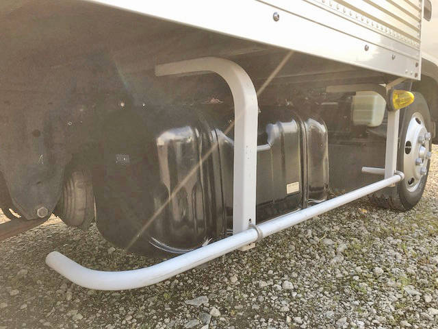 いすゞエルフアルミバン小型（2t・3t）[写真21]