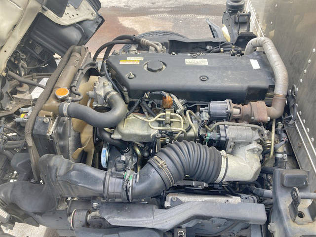 いすゞエルフアルミバン小型（2t・3t）[写真27]