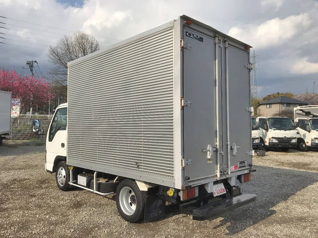 いすゞエルフアルミバン小型（2t・3t）[写真04]