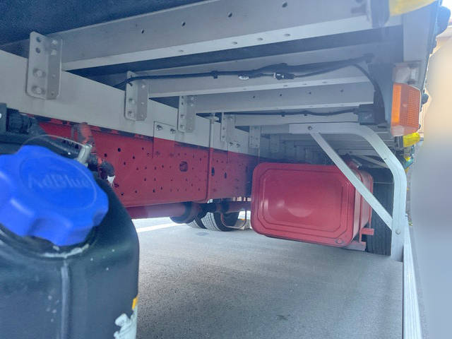 日野レンジャーアルミウイング中型（4t）[写真24]