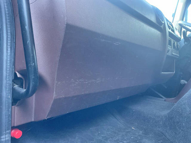 日野レンジャーアルミウイング中型（4t）[写真35]