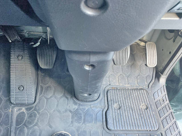 日野レンジャーアルミウイング中型（4t）[写真36]