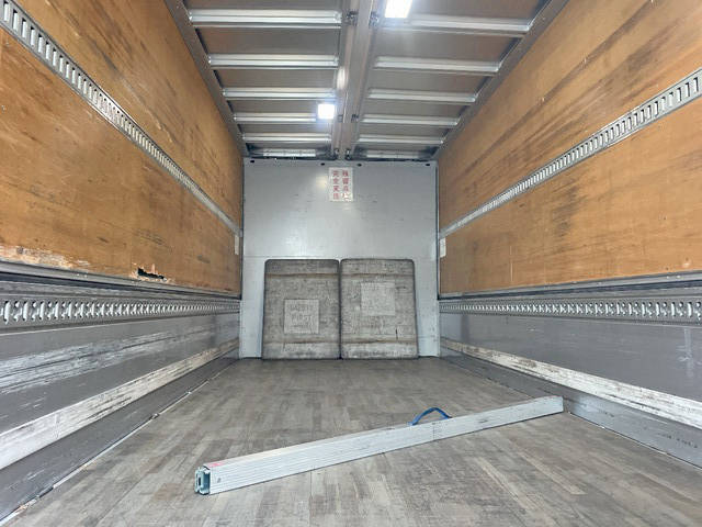 日野レンジャーアルミウイング中型（4t）[写真07]