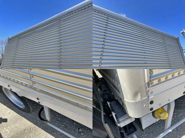 いすゞエルフアルミバン小型（2t・3t）[写真17]