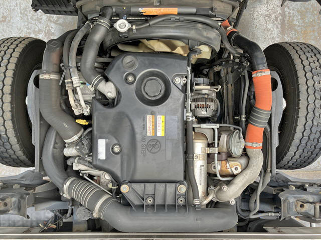 いすゞエルフアルミバン小型（2t・3t）[写真25]