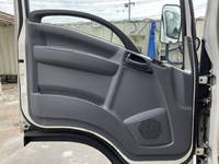 いすゞエルフアルミバン小型（2t・3t）[写真26]