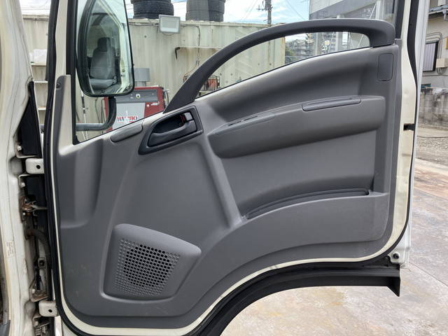 いすゞエルフアルミバン小型（2t・3t）[写真27]