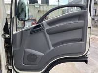 いすゞエルフアルミバン小型（2t・3t）[写真27]