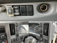 いすゞエルフアルミバン小型（2t・3t）[写真36]