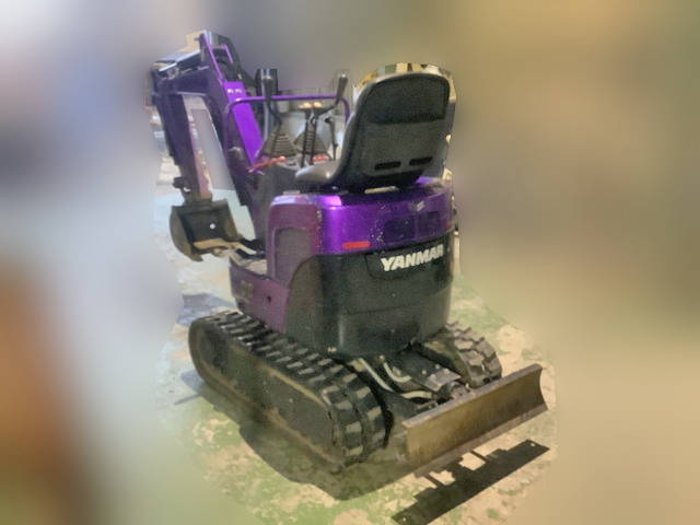 ヤンマーミニユンボ（ミニバックホー）[写真04]