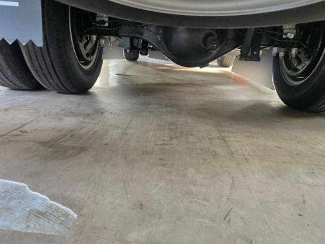 いすゞエルフ平ボディ小型（2t・3t）[写真11]