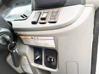 三菱ふそうキャンターアルミバン小型（2t・3t）[写真26]