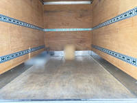 三菱ふそうキャンターアルミバン小型（2t・3t）[写真08]